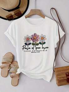 Women's Classic Short-Sleeved Crew Neck T-Shirt, Made From Soft, Pure Cotton That Feels Great Against The Skin, Is Breathable, And Keeps You Cool And Comfortable In Spring And Summer. Features An Exquisite Printed Pattern With A Unique Design. The Simple Yet Elegant Style Exudes A Casual And Modern Charm. Suitable For Everyday Wear, Outings, Weekends, Vacations, Meetings, And City Strolls, It's Easy To Style With A Chic And Casual Look. - 白色 - 查看 3