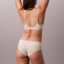 Calvin Klein Perfectly Fit Wirefree T-Shirt Bra QF8013 Underwear  Women  Bras + Bralettes Underwear Sleepwear - Stippled Skin Tofu - 查看 6