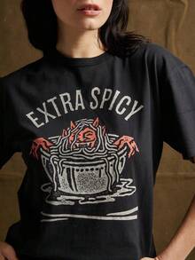 Camiseta de Amante de la Comida con Diseño de Fideos Picantes y Personalidad Extra Picante |     Camiseta con un chiste de comida |     Ramen |     Comida Asiática |     Camisetas con Frases |     ATX |     DTLA |     Tatuaje del Diablo - Negro - Ver 6