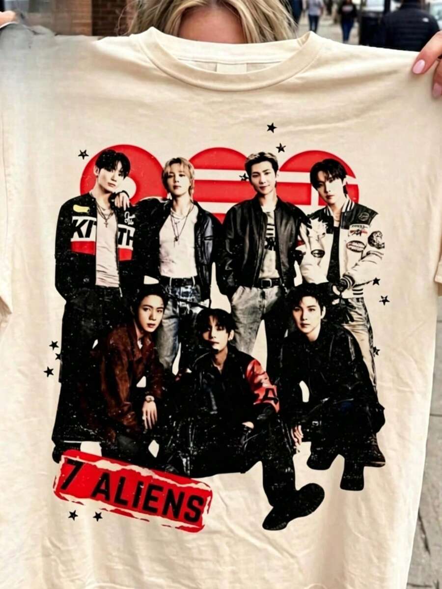 Women's Oversized T-Shirt With Creative Graphic Print "Tour Arirang 2026 7 Aliens", Casual Short Sleeve Soft And Breathable Cotton, Loose And Comfortable, Ideal For Daily Wear, Concerts And Gifts - 杏色 - 查看 1