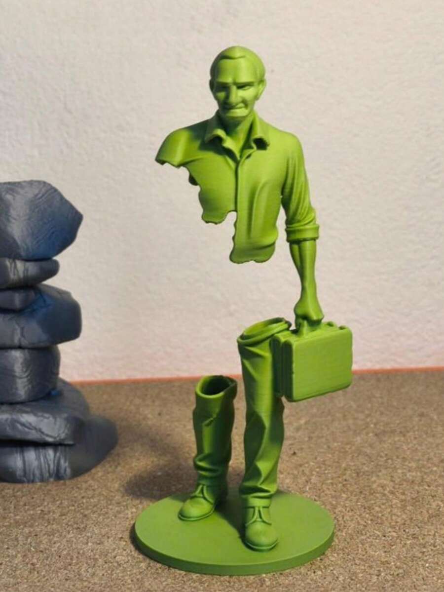 1pc New Traveler Sculpture Desktop Decor Model, Abstract Virtual Person Figurine For Entryway, Computer Desk, Great Gift Choice - Multiple Styles - View 1