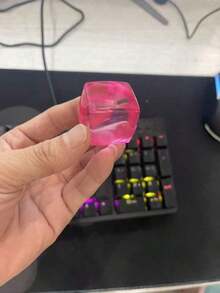Mini Ice Cube Squeeze Toy, A Handheld Desktop Toy To Relieve Anxiety, Suitable As Desktop Decor, Classroom Prize, Party Favor And Holiday Gift - Hồng - Xem 1