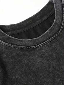 Men's Short-Sleeved T-Shirt, Lovingly Handmade In Dark Gray, Featuring An Occult Cross Print And Mystical Symbols, Washed To Give It A Faded Look. Women's Summer Clothing, Women's Vacation Outfits, Summer Wear. - 黑色 - 查看 6