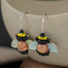 DIYCCPC Cute 3D Bee Pendant Earrings, Suitable For Women's Dates And Vacations, Matching With Earrings To Create A Youthful Atmosphere - Multicolor - View 7