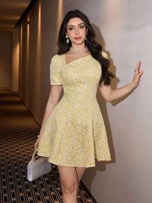 Vestido elegante con diseño de jacquard amarillo que realza la cintura, adecuado para salidas y citas - Amarillo - Ver 12