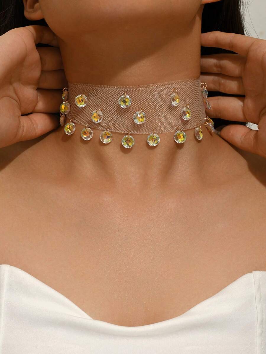 1 buah Kalung Liontin Rhinestone dengan Gesper Magnet Kreatif yang Berlebihan, Kalung Choker Jala Liontin Rhinestone Gaya Punk Hip-Hop Cocok untuk Pemakaian Sehari-hari, Liburan, dan Pesta Wanita (Posisi Rhinestone Acak) - Putih - View 1