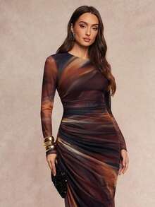 xheSilquee Este vestido de manga larga con cuello redondo de mujer en marrón con estampado de teñido anudado presenta una cintura ajustada con fruncido, que resalta el encanto femenino. Elegante y cautivador, es lo suficientemente versátil como para combinarse con cualquier cosa, desde citas, atuendos de temporada de bodas, fiestas de cóctel, fiestas/citas románticas, vestidos de noche, vestidos de día y noche, vestidos de dama de honor, elegantes y elegantes vestidos de fiesta, ropa formal, vestidos románticos de cita a largo maxi de malla de manga largaxhe - Multicolor - Ver 4