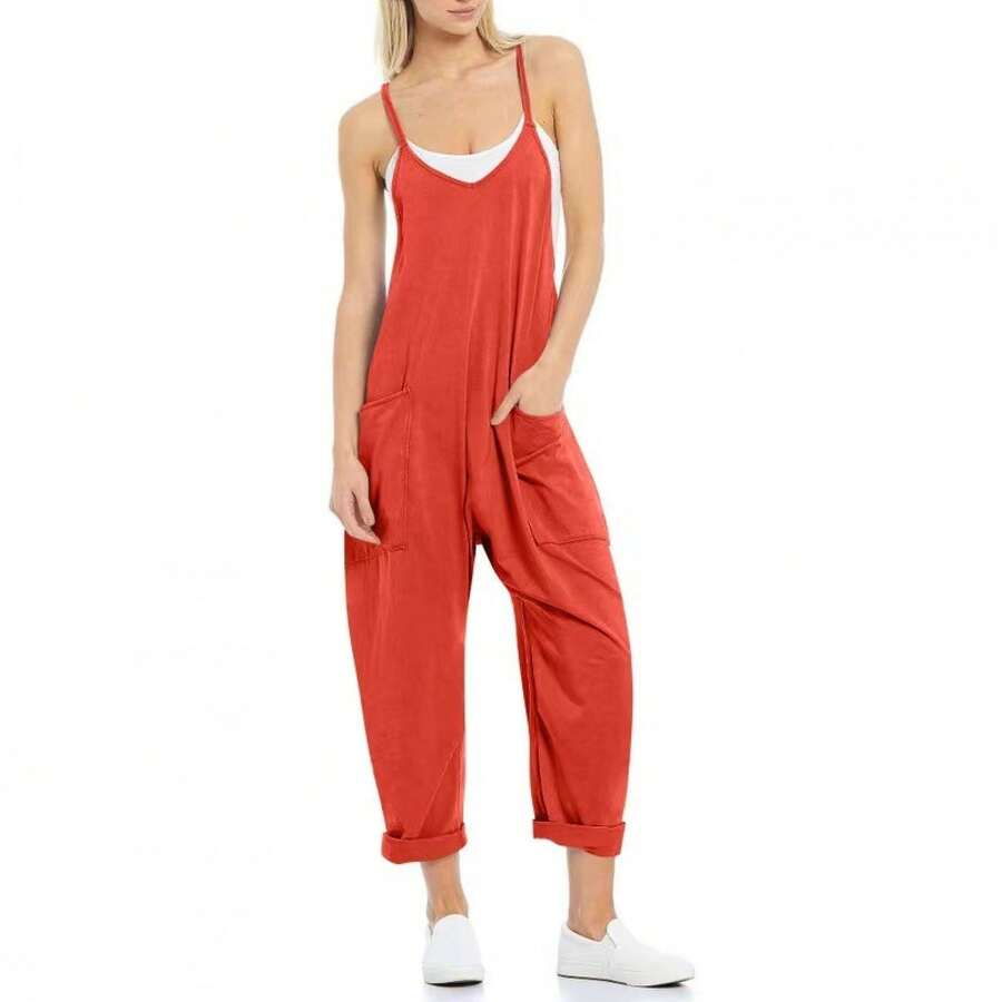 Plus Size Jumpsuit For Women With Pockets And Adjustable Straps - 紅色 - 查看 1
