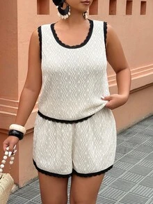 Bộ đồ nữ OULIS 2026 phong cách Bohemian ren móc, quần short khoét lỗ, bộ 2 mảnh thích hợp cho kỳ nghỉ, set đồ mặc hàng ngày cho người nhỏ nhắn, giúp thon gọn vóc dáng. - Màu be - Xem 2