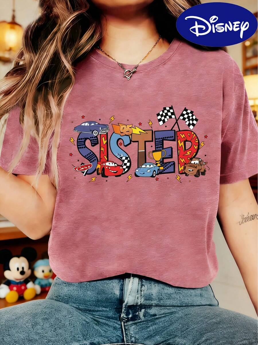 Disney Cars SISTER Racing Print T-Shirt, Single Piece Loose Fit Crew Neck Short Sleeve, Disney Sisters Casual Fashion Top For Daily Family Outings, Plus Size Women's Clothing, Suitable For Spring, Summer, And Autumn, Versatile For Outings - Màu đỏ gạch - Xem 1