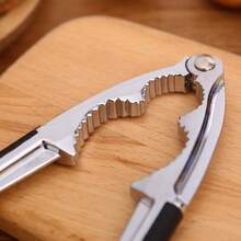 Heavy Duty Nut Cracker And Crab Cracker - Ergonomic Non-Slip Handle, Easy-To-Press Design, Multi-Functional Cracking Tool, Suitable For Walnuts, Pecans And Various Nuts, Durable Kitchen Tool. - Black - View 6