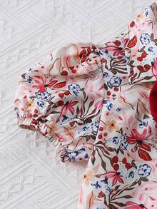 Ensemble 2 pièces chemise à manches courtes bouffantes avec nœud papillon et motif floral, et pantalon à taille élastique. Tenue adaptée pour les sorties décontractées au printemps et à l'automne - Rouge - Voir 5