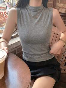 Áo tank top ôm sát không tay cổ cao màu xám American Sexy Lady, áo hai dây co giãn ôm dáng cho mùa hè - Xám - Xem 3