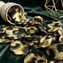 50/100/300pcs Leopard Print Artificial Rose Petals, Best Gifts, Party Supplies, Holiday Decor, Festive Accents, Elegant Flowers, Durable Material, Suitable For Christmas, Thanksgiving, Halloween, Wedding Decoration, Flower Baskets, Aisle Scattering, Dining Tables, Banquet Confetti, And Romantic Night Decoration - Leopard Print - View 7