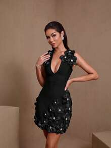Elegant 3D Floral Decor Sleeveless Evening Gown Wedding Party - Multicolor - View 1