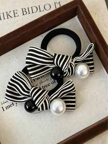 1 Retro-Chic Pearl Striped Bow Hair Ties In Black And White, Textured Hair Accessories That Can Be Used To Tie Hair. - Multicolor - View 3