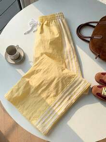 2026 Nuevo Pantalones deportivos casuales de mujer con raya lateral amarilla, cintura elástica y corte holgado, adecuados para primavera/verano, Navidad, Y2K, salidas casuales de Año Nuevo - Marrón - Ver 11