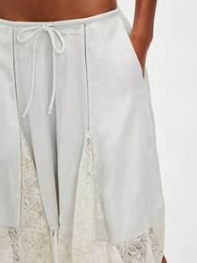 Women's Knee Length Shorts Casual Stylish Lace Patchwork Drawstring Mid Rise Shorts for Summer - Blanco - Ver 2