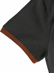 1件精緻刺繡圖案男士商務休閒POLO衫，舒適面料，適合高爾夫或網球運動、戶外旅行、居家休閒，男士禮物 - 黑色 - 查看 6
