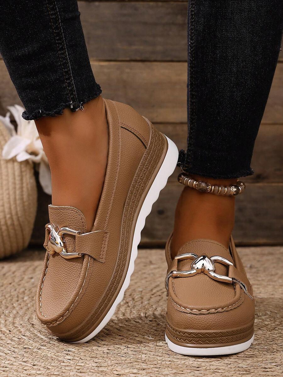 Giày lười nữ màu kaki đế dày họa tiết trái tim, kiểu dáng thoải mái, thích hợp cho mùa xuân và mùa thu. - Màu Khaki - Xem 1