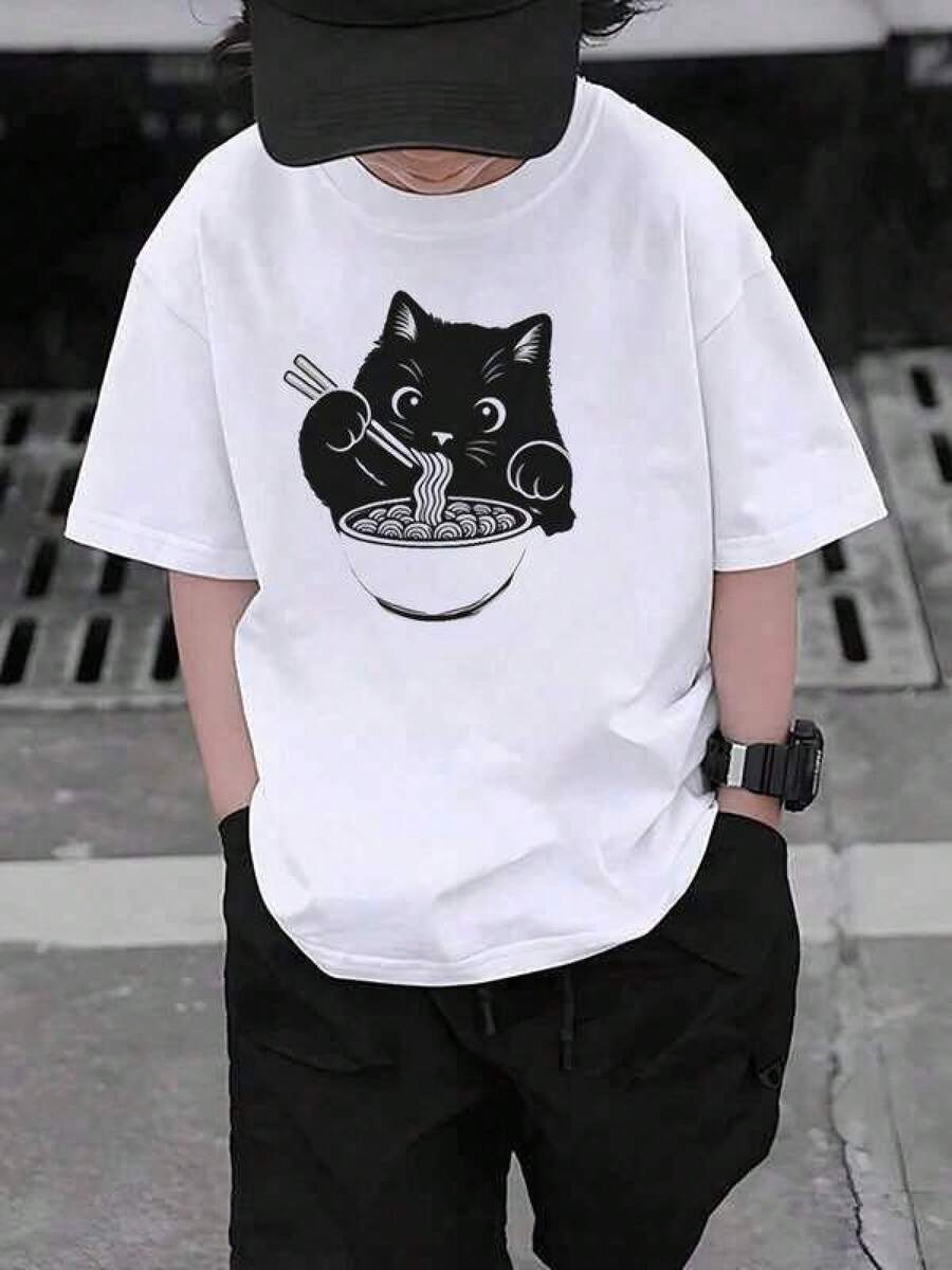 Camiseta De Manga Corta Con Estampado Suave Para Adolescentes, Camiseta Gráfica Para Niños Con Un Lindo Patrón De Gatito Comiendo Fideos, Elegante Camiseta De Cuello Redondo De Manga Corta Para Uso Casual De Verano, Tela Suave Y Cómoda, Colores Vibrantes Comodidad Increíble Que Dura Todo El Día Es La Base Versátil Para Innumerables Looks Un Regalo Considerado Sin Esfuerzo Que Demuestra Que Te Importa Temporada Tras Temporada Camiseta Casual De Verano Cómoda Para Uso Diario Al Aire Libre - Blanco - Ver 1