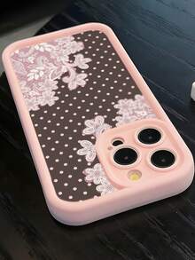 1pc Creative Polka Dot Floral Print Gradient Pattern Fine Hole Phone Case With Dopamine Style Clover Short Wrist Strap, Compatible With Apple 11/11Pro Max/12/12Pro/12Pro Max/13/13Pro/13Pro Max/14/14Plus/16 Pro Max/17 Pro Max/Galaxy S25 Edge/ 14C/ Moto G Series/ C55 - Pink - View 2