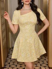 Vestido elegante con diseño de jacquard amarillo que realza la cintura, adecuado para salidas y citas - Amarillo - Ver 4