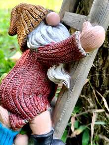 Outdoor Climbing Garden Gnome Statue Resin Fairy Garden Figurine Lawn Ornament Cute Dwarf Tree Climber Sculpture Yard Decor Patio Decor Backyard Decoration Flower Bed Accent Miniature Landscape Accessory - New Model - View 2