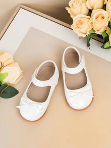 2026 New Girls' Soft Flat Mary Jane Shoes, Children's Princess Performance Shoes, Campus Style, Suitable For All Seasons - White - View 2