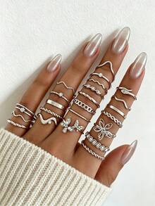 24件組INS風時尚百搭金色蝴蝶水鑽戒指，獨特高級感波浪鏈條疊戴戒指套組，適合女性 - 銀色 - 查看 1