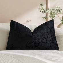 1pc Black Velvet Embossed Cushion Cover - Black - View 2