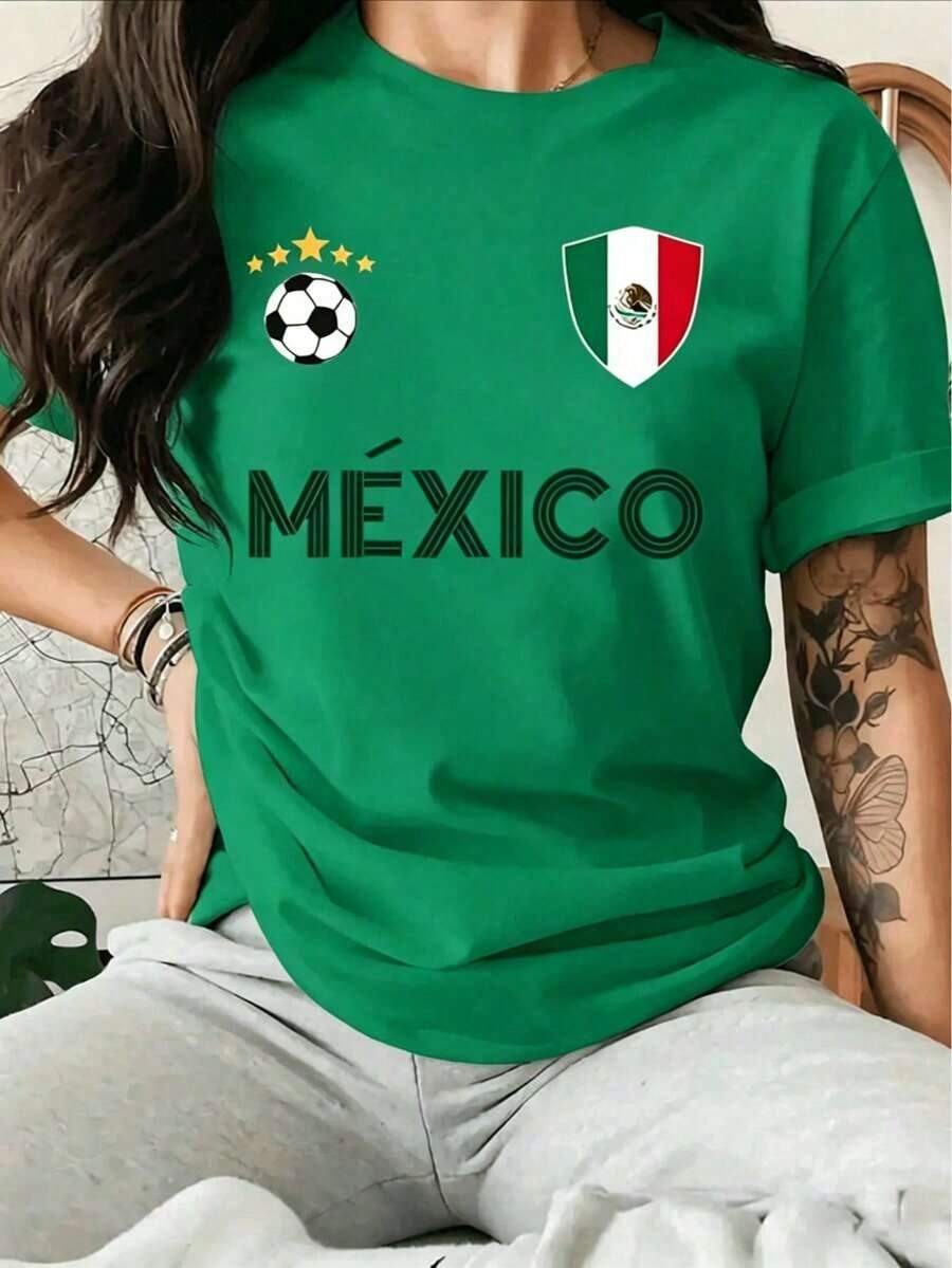 Graphic Tees: Mexican Tricolor Shield With Ball And Stars Symbolizing National Pride And Passion For Football. Comfortable White Casual Women's T-Shirt, 100% Cotton. Unisex Basic T-Shirt - 綠色的 - 查看 1