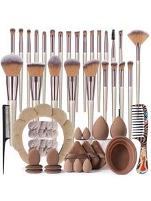 Bộ dụng cụ trang điểm 47 món bao gồm: Bộ 25 cọ trang điểm + 2 bông mút trang điểm + 5 bông mút trang điểm mini + 3 bông phấn tam giác + 6 bông phấn nền mini + 2 dây đeo bát đựng phấn + 1 băng đô + 1 dụng cụ vệ sinh cọ trang điểm + 2 lược chải tóc - Nhiều màu - Xem 1