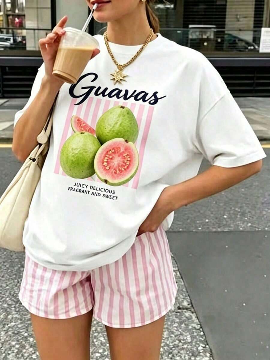 Unisex Size. Short-Sleeved T-Shirt With A Round Neck And Blueberry Illustration From 1packA Wo. Summer Wear, Outdoor Sportswear Or Leisure Wear With A Soft Pattern - 白色 2 - 查看 1