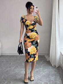 Vestido midi elegante de color púrpura con estampado floral romántico, diseño de volantes, decoración de lazo, mangas cortas, uso casual diario y para fiestas, primavera/verano - Rojo - Ver 8