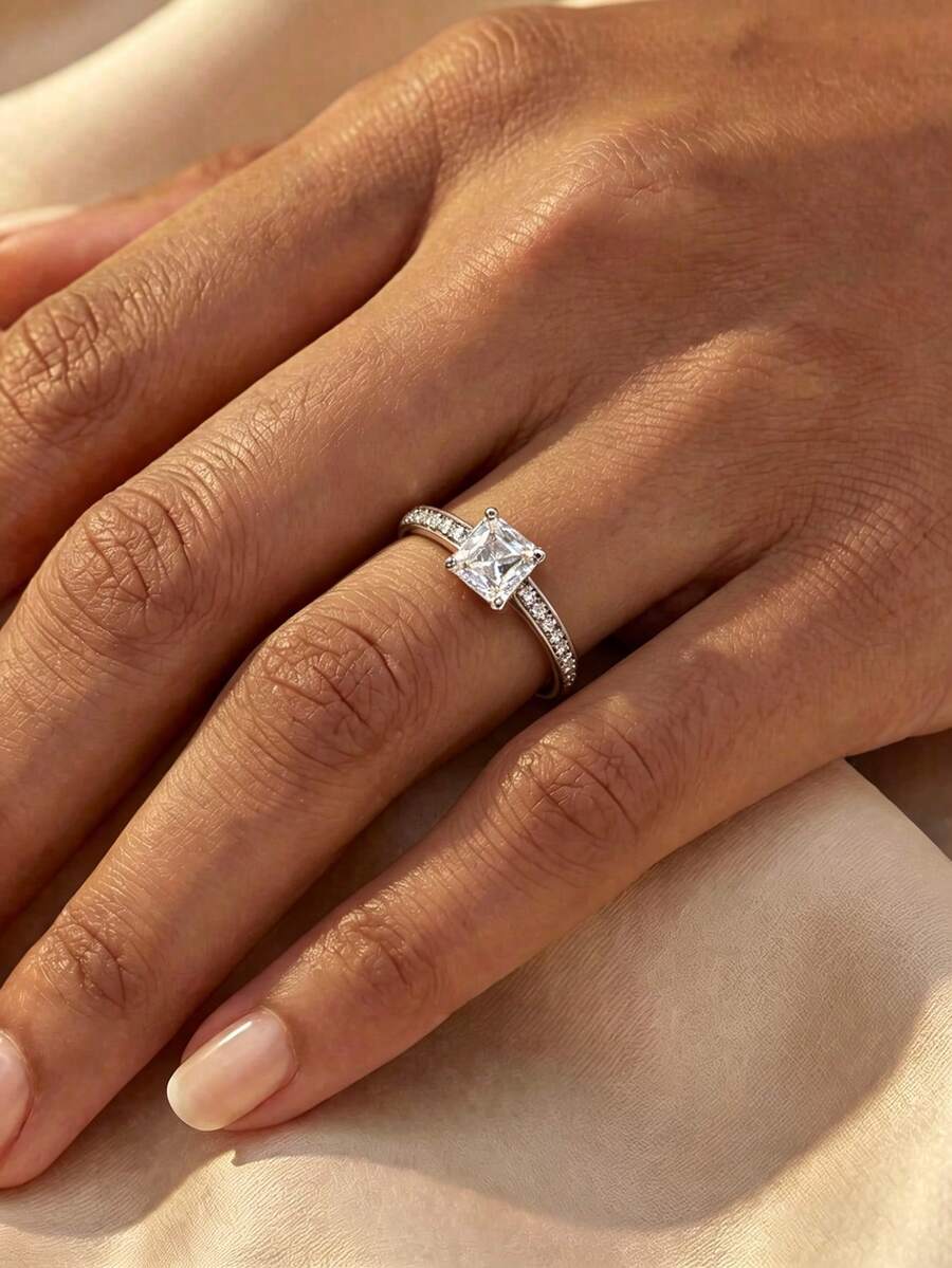 1件 0.5克拉莫桑鑽戒指,公主方格 925 純銀奢華訂婚結婚戒指,伴娘生日週年禮物,新娘珠寶 - 銀色 - 查看 1