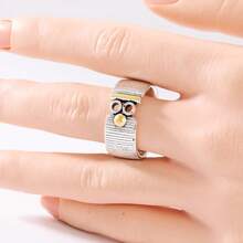 Vintage Wide Band Ring - Handcrafted Textured Ring, Geometric Jewelry - Two-color - View 3