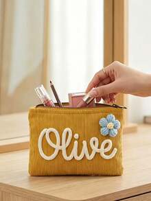 Trousse de maquillage personnalisée en chenille avec lettre, pochette de rangement personnalisée en velours côtelé, trousse de toilette de voyage pour pyjama party pour filles - Multicolore - Voir 4