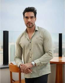 Shirt In 100% Cotton Flamed Fabric With A Linen-Like Look. Fine Fabric. - Green - View 2