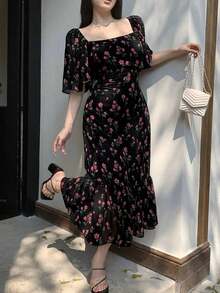 de verano de mujer elegante con cuello cuadrado, volantes y cola de, de gasa con estampado floral diminuto - Negro - Ver 5