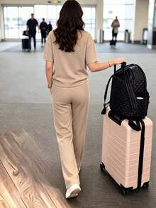 Bộ đồ nữ thường ngày 2 mảnh, áo thun cổ tròn và quần dài co giãn, trang phục mặc nhà thoải mái có túi, thanh lịch. - Màu be - Xem 5