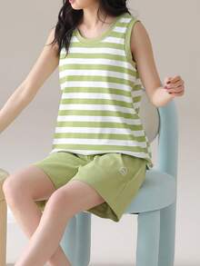 AICJ 2 Stücke Damen Lässig Minimalist Frühling/Sommer Rundhals gestreifter rosa Blume Muster ärmelloser Trägertop und Shorts Pyjama Set, weich und bequem - Minzgrün - Übersicht 1