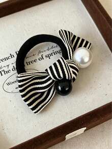 1 Retro-Chic Pearl Striped Bow Hair Ties In Black And White, Textured Hair Accessories That Can Be Used To Tie Hair. - Multicolor - View 8