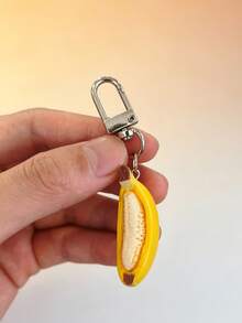 1 chiếc móc khóa hình quả chuối bóc vỏ 3D sống động như thật, phụ kiện mặt dây chuyền hình trái cây. - Xem 6