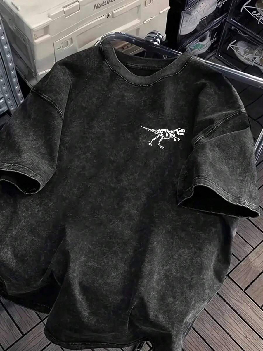 Men's T-Shirt, Black Short-Sleeved T-Shirt With Minimalist Dinosaur Bone Pattern Print, Retro T-Shirt, Water-Washed Cotton, Round Neck, Conventional Version Of T-Shirt Fabric, Soft, Comfortable And Breathable, With Atmospheric Personality And Eye-Catching Fashion And Cool Style - 黑色 - 查看 1