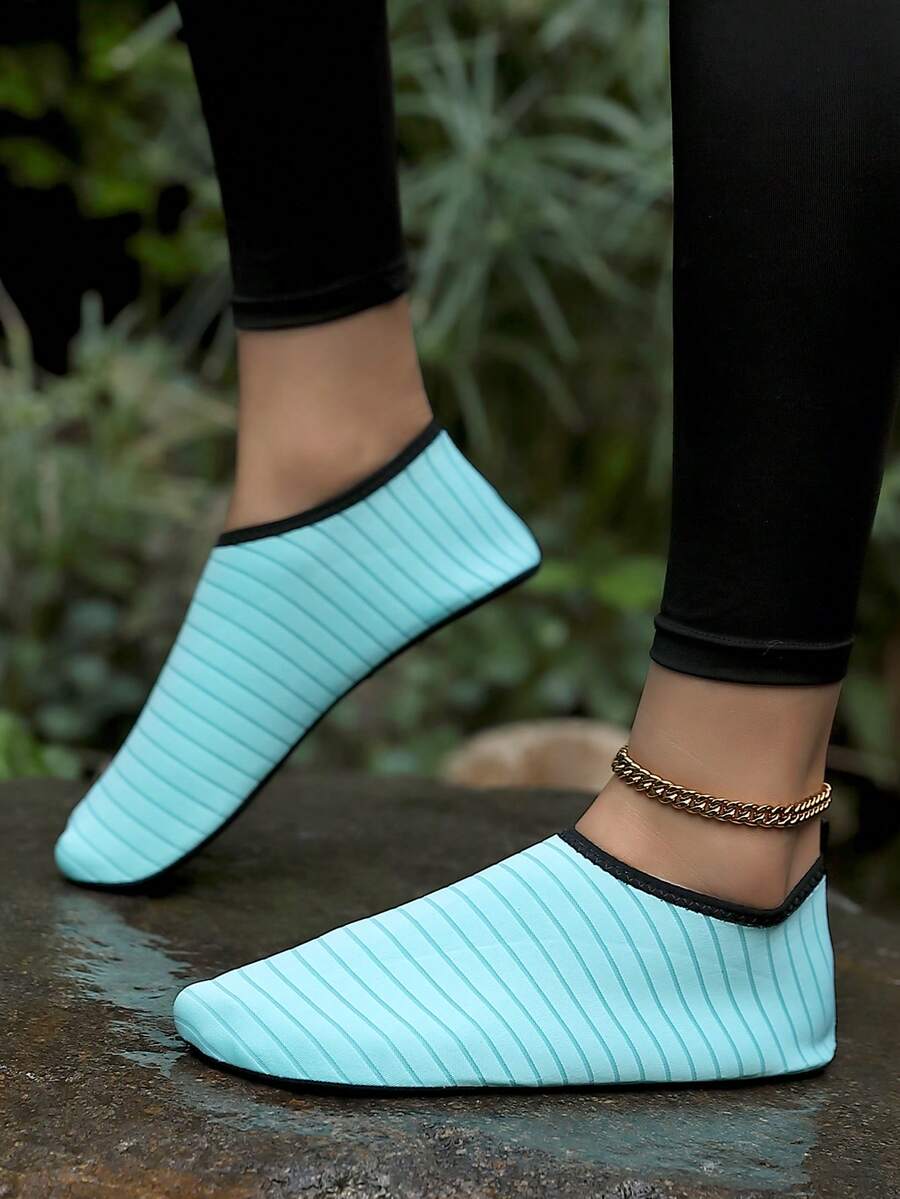 Women's Outdoor Wading Shoes, Breathable Non-Slip Water Shoes, Lightweight & Fashionable Beach/Surfing/Swimming Shoes - Blue - View 1