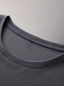 Men's Casual T-Shirt With Football Pattern And Letter Print - Crew Neck, Short Sleeve Summer Shirt, Lightweight Polyester, Perfect For Outdoor Activities And Casual Wear - 深灰色 - 查看 5