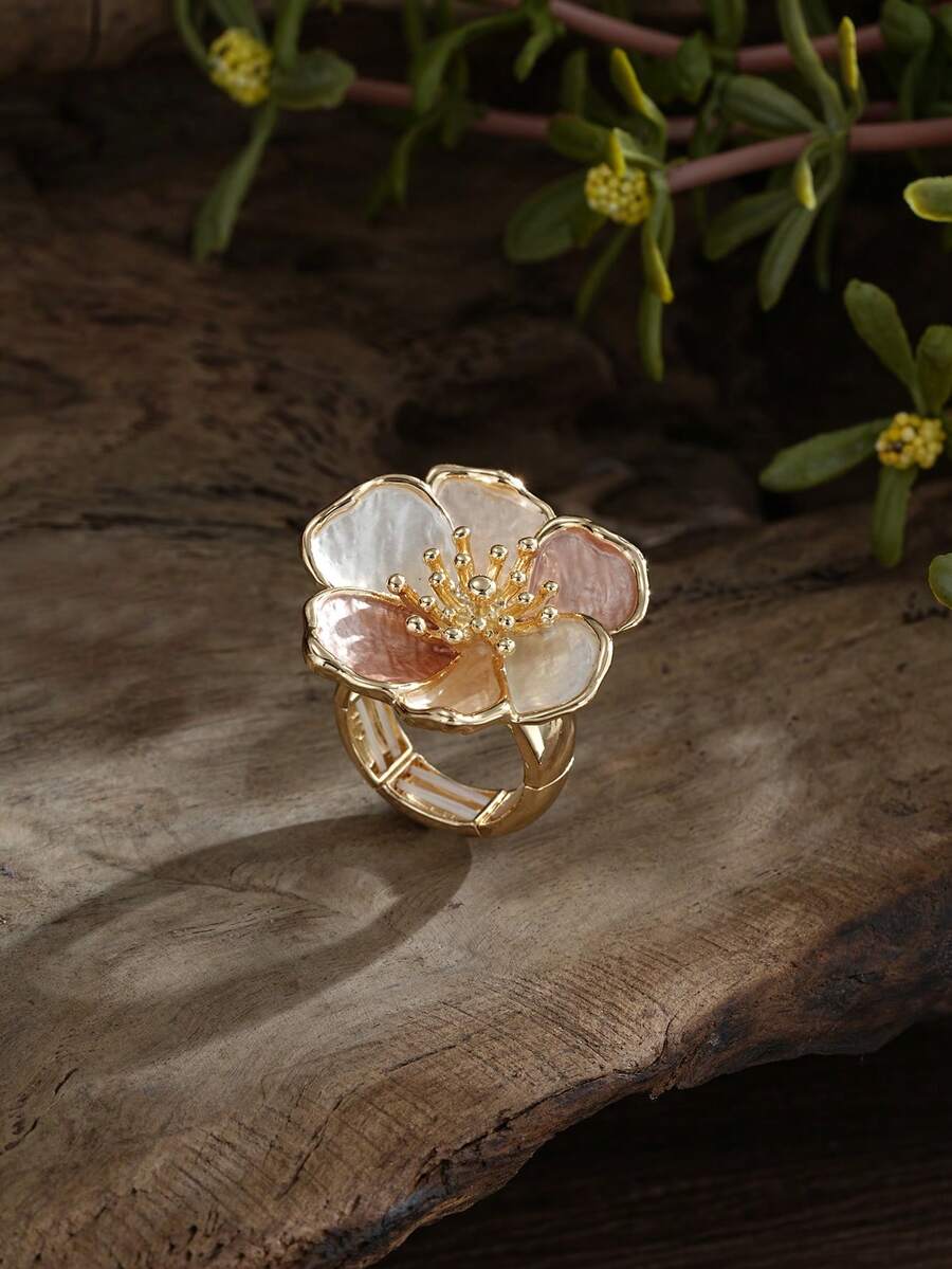 Cring Coco Khaki Enamel Flower Stretch Ring, Pure White Enamel Ring, Adjustable KC Golden Plated Elastic Band Statement Ring For Women Jewelry, Cute Aesthetic Jewelry For Daily Wear, Party Gathering Vacation Valentine's Day Mother's Day Gift - Flower - View 1