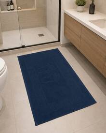 Set Of 4 Terry Cloth Floor Towels With Printed Footprint - Male - View 4