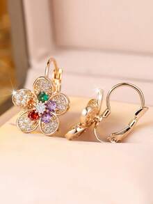 Um Par de Brincos de Argola Delicados e Coloridos com Flores de Zircônia Cúbica - Brincos Estilosos para Mulheres e Meninas, Presentes de Joias - flor - Visão 5